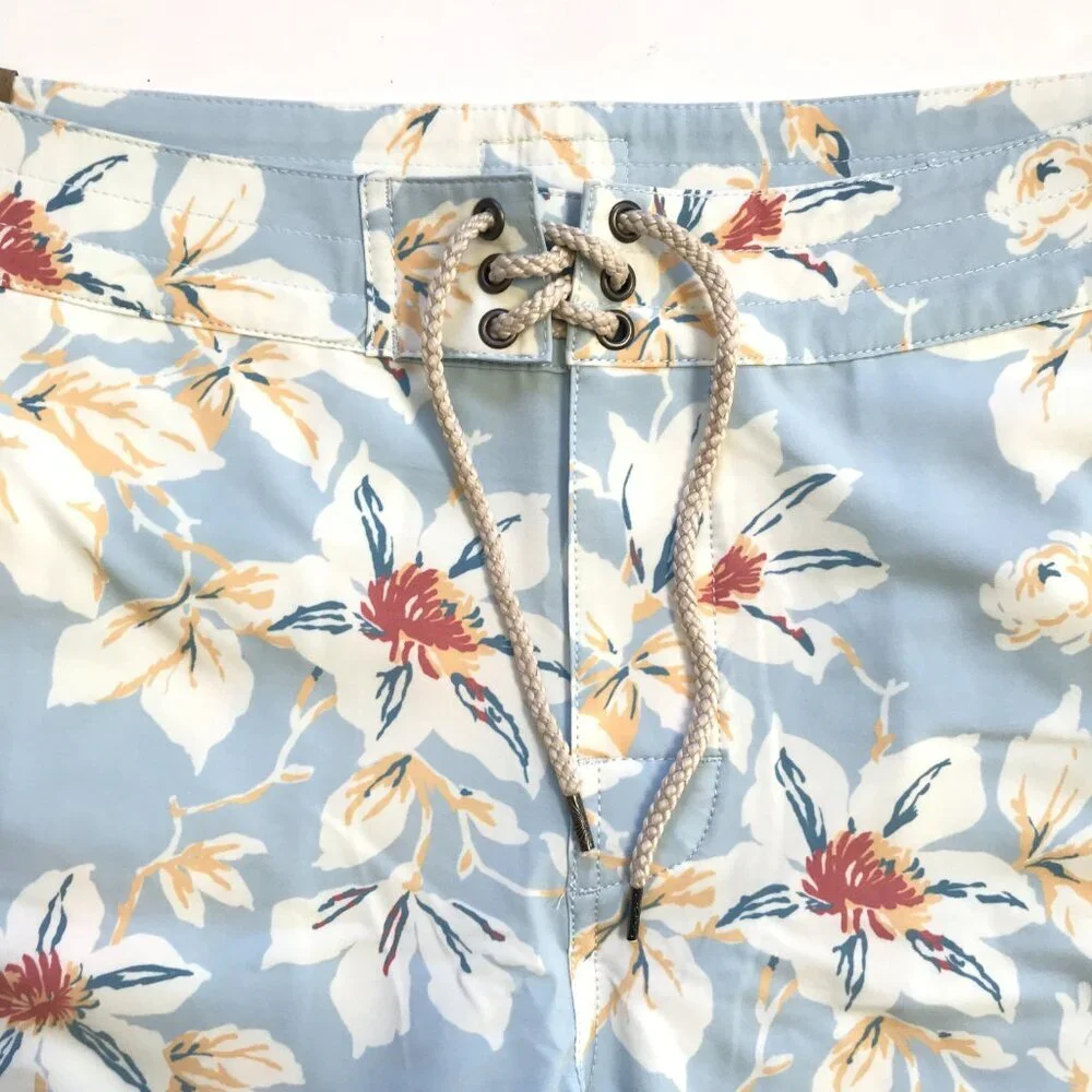 NWT Faherty Classic Board Bermuda Shorts Mens 35 Blue Floral 7.5